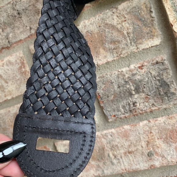 🍒💣 Faux braided leather stretchy belt - Picture 4 of 7